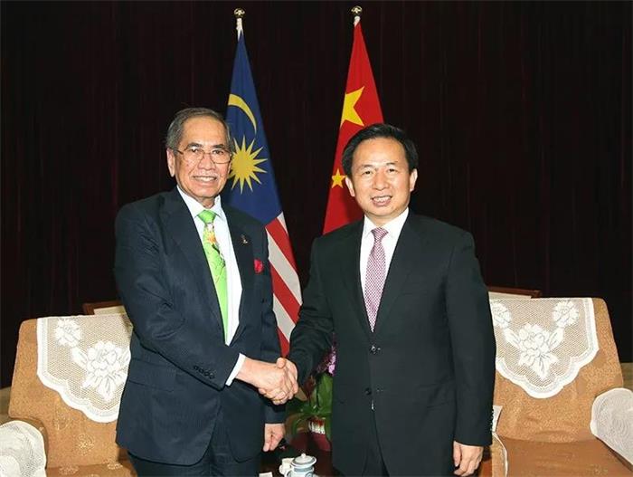 李干杰分別會見捷克副總理兼環(huán)境部部長、老撾自然資源與環(huán)境部部長、新西蘭環(huán)境兼貿(mào)易部部長